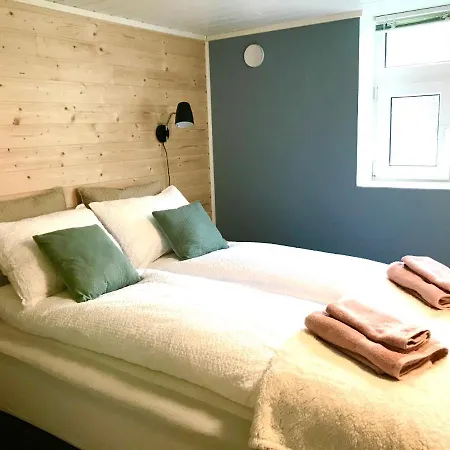 Lovise Riverside Апартаменты *