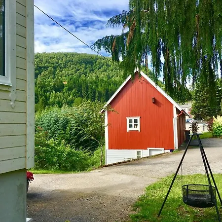 Lovise Riverside Apartmán